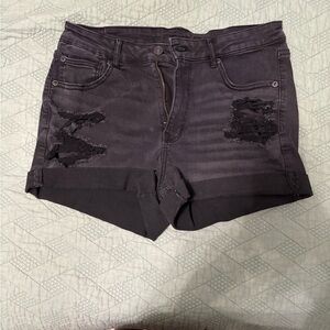 NWOT American Eagle stretch Black Distressed Jean shortie Shorts